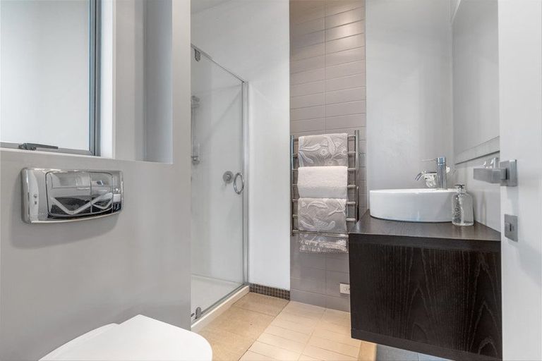 Photo of property in 80 Bleakhouse Road, Howick, Auckland, 2014