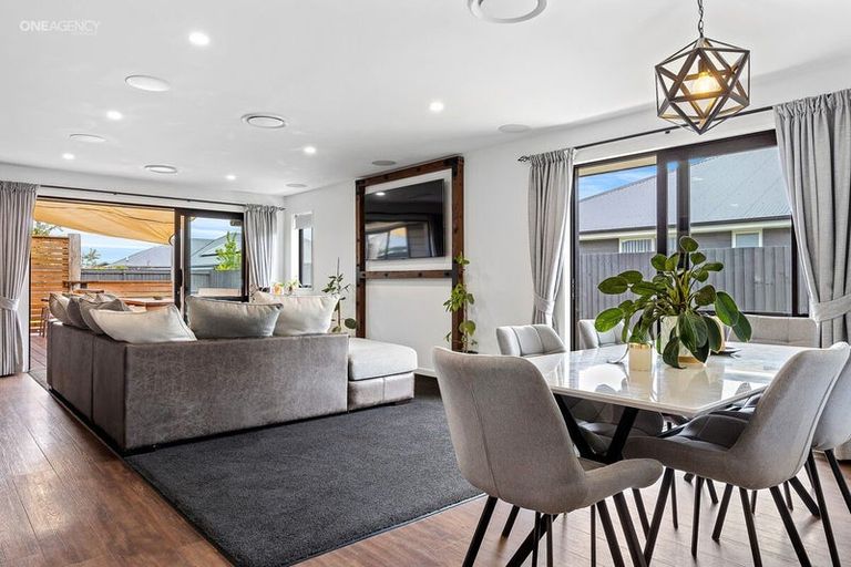 Photo of property in 71 Gladstone Road, Woodend, 7610