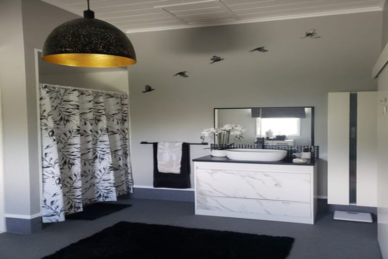 Photo of property in 139 Andrews Road, Onewhero, Tuakau, 2697