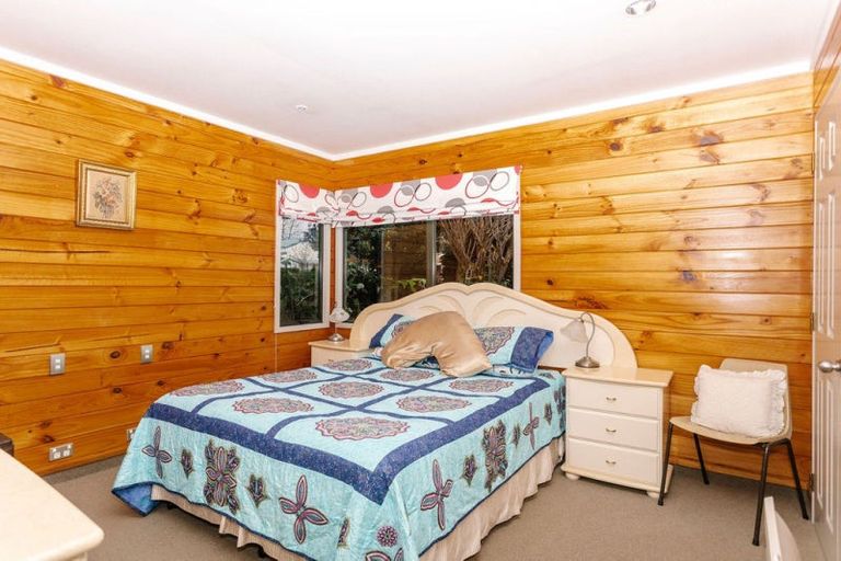 Photo of property in 24 Ruahine Street, Dannevirke, 4930