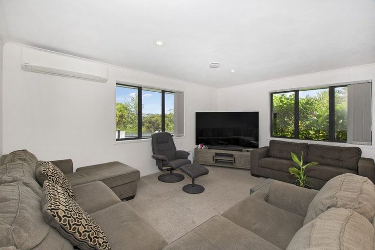 Photo of property in 4 Rolling Stone Rise, Tikipunga, Whangarei, 0112