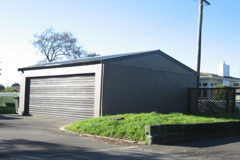 Photo of property in 231 College Street, West End, Palmerston North, 4412