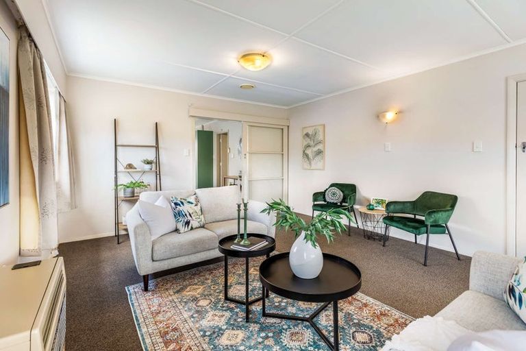 Photo of property in 27 Middlesex Street, Levin, 5510