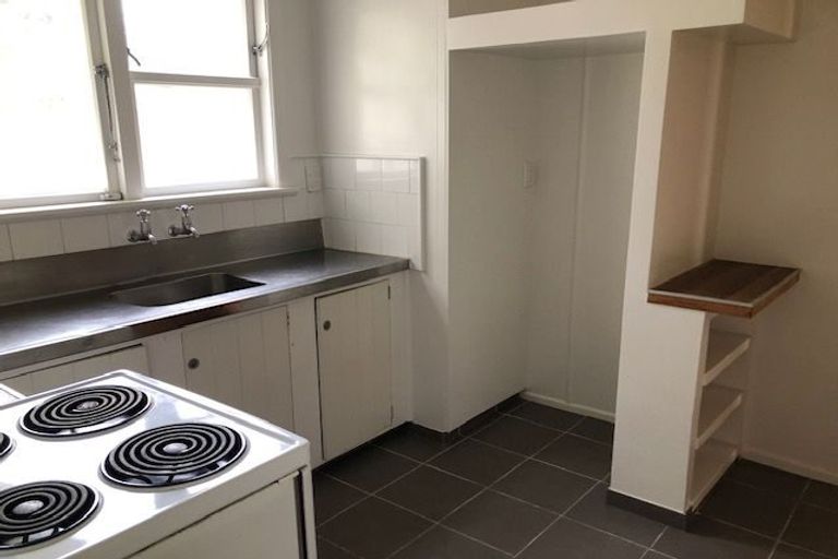 Photo of property in 31ab Kokiri Crescent, Waitangirua, Porirua, 5024