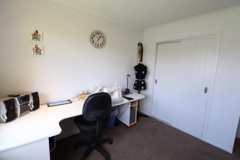 Photo of property in 10 Cornwall Street, Mossburn, 9792