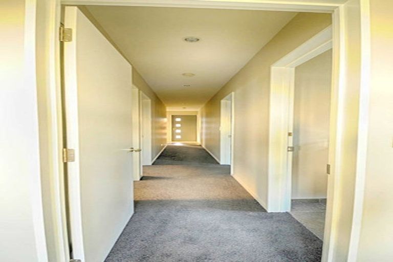 Photo of property in 10 Bouler Court, Halswell, Christchurch, 8025