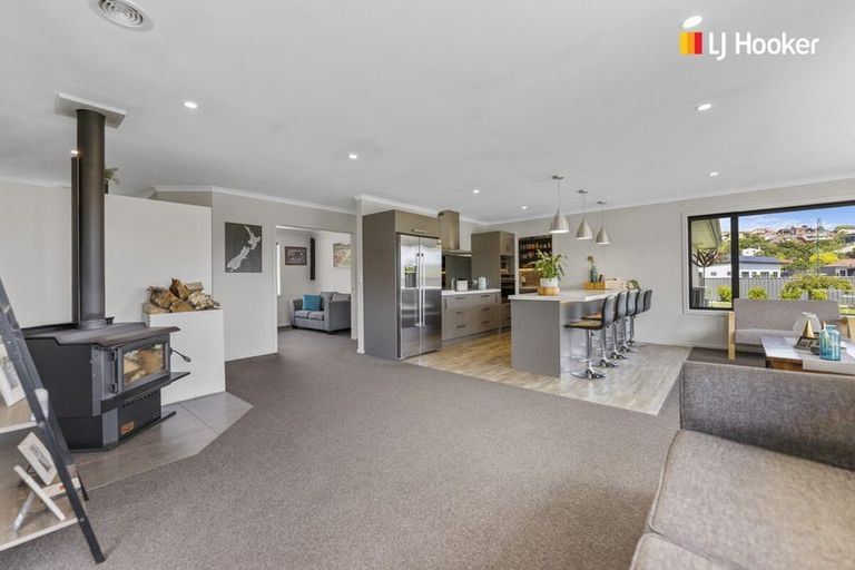 Photo of property in 1 Erica Crescent, Mosgiel, 9024