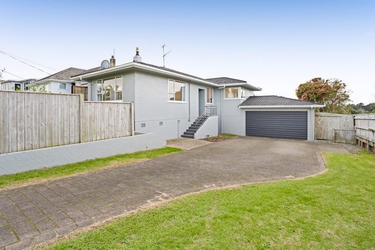 Photo of property in 68 Wallath Road, Westown, New Plymouth, 4310