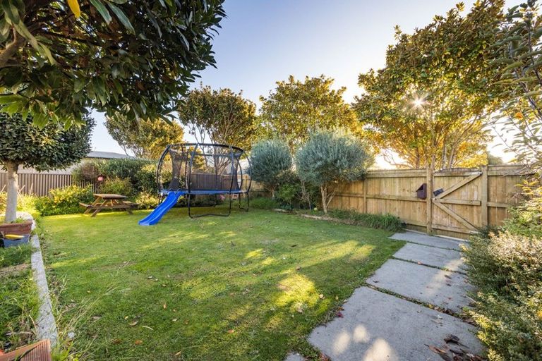 Photo of property in 4 Woodstock Place, Hokowhitu, Palmerston North, 4410