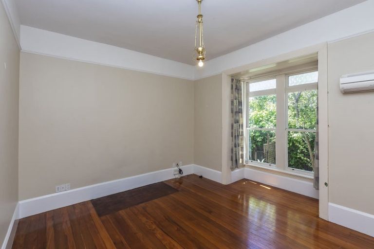Photo of property in 33 Collingwood Street, New Brighton, Christchurch, 8061