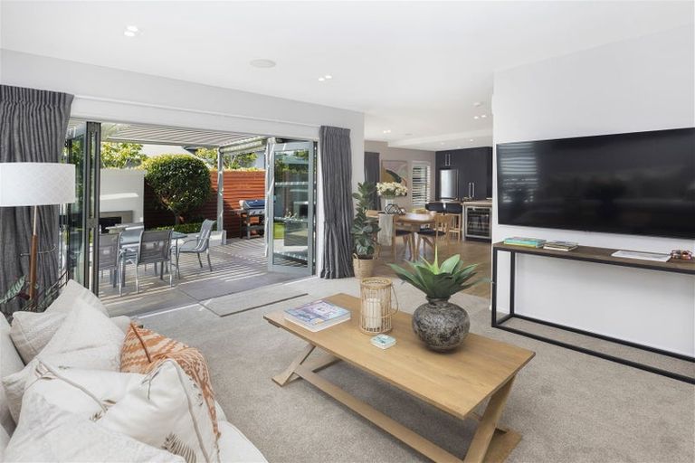 Photo of property in 38 Halton Street, Strowan, Christchurch, 8052