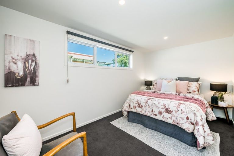 Photo of property in 35 Moana Road, Paraparaumu, 5032