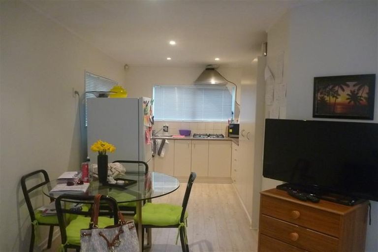 Photo of property in 145 Millhouse Drive, Golflands, Auckland, 2013