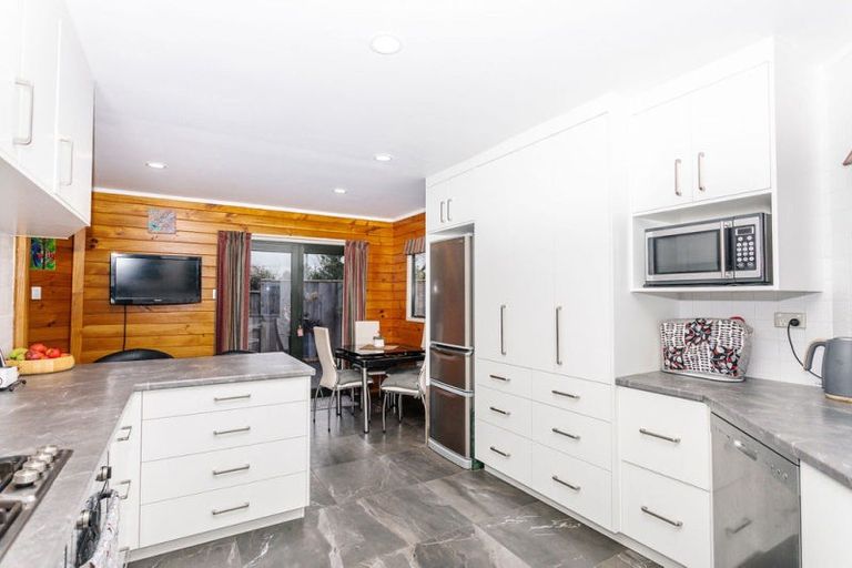 Photo of property in 24 Ruahine Street, Dannevirke, 4930