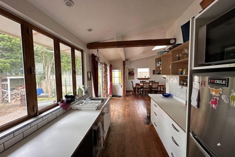 Photo of property in 43 Wilson Street, Newtown, Wellington, 6021