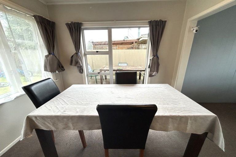 Photo of property in 20 Papanui Street, Tokoroa, 3420