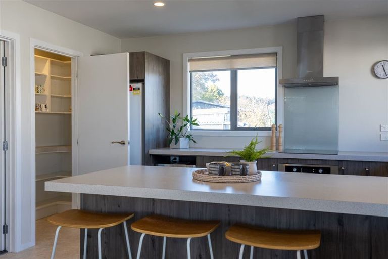 Photo of property in 32 Vancouver Crescent, Wainoni, Christchurch, 8061