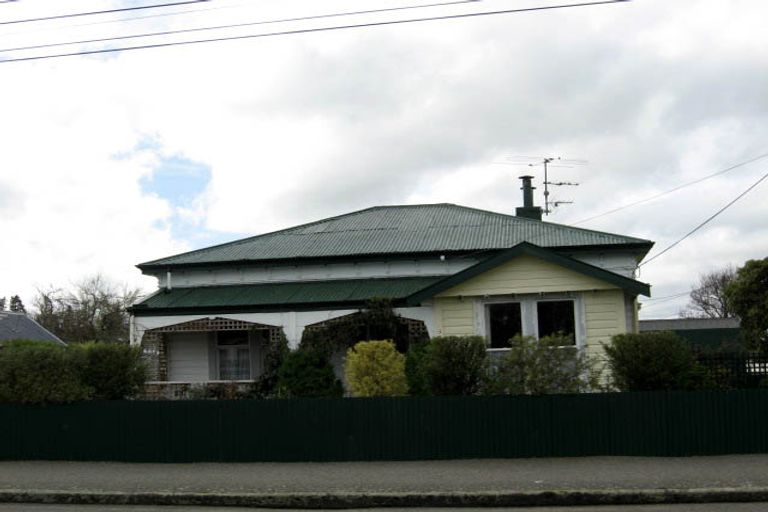 Photo of property in 93 Bannister Street, Masterton, 5810