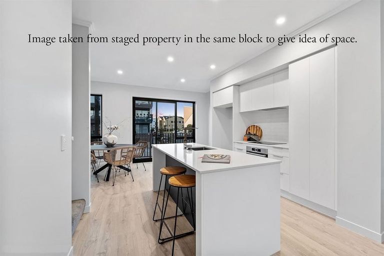 Photo of property in 20 Beach Road, Hobsonville, Auckland, 0616