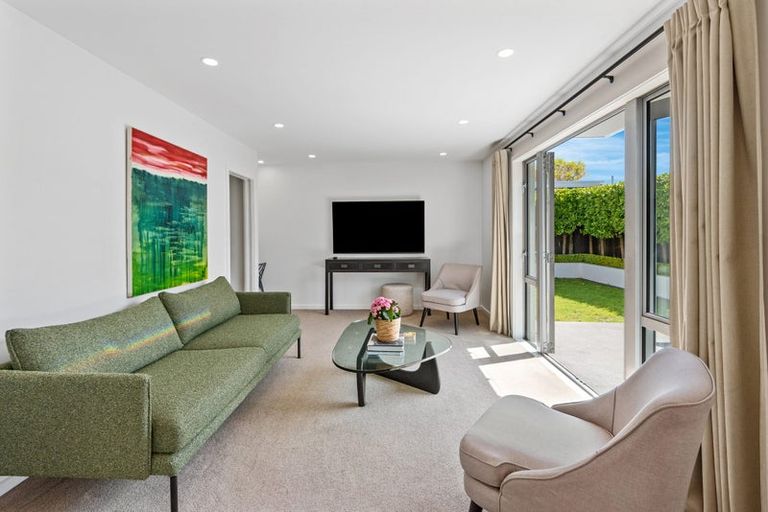 Photo of property in 82 Totara Street, Fendalton, Christchurch, 8041