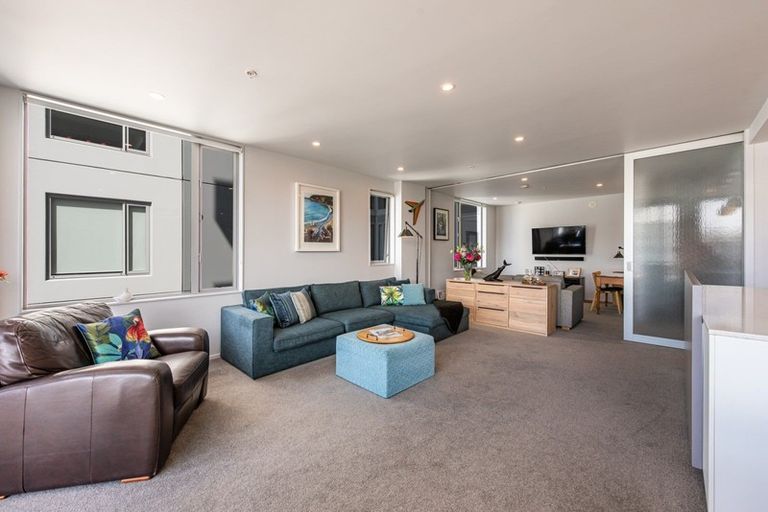 Photo of property in Trinity Apartments, 402/19 College Street, Te Aro, Wellington, 6011