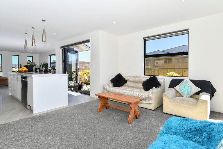 Photo of property in 7 Piata Street, Papamoa Beach, Papamoa, 3118