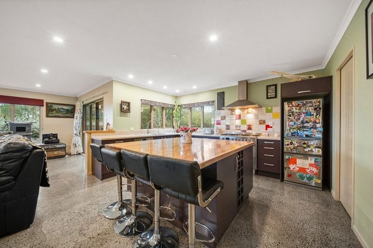 Photo of property in 33 Nikau Heights, Lansdowne, Masterton, 5810