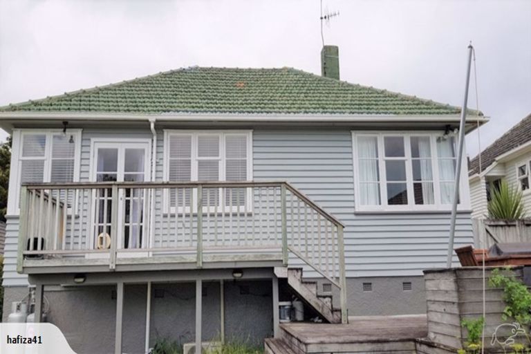 Photo of property in 12a Bernard Street, Tauranga South, Tauranga, 3112