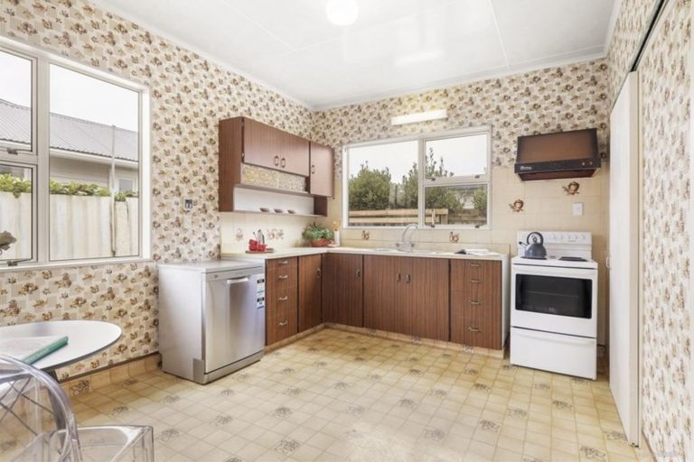 Photo of property in 32 Torridon Road, Miramar, Wellington, 6022