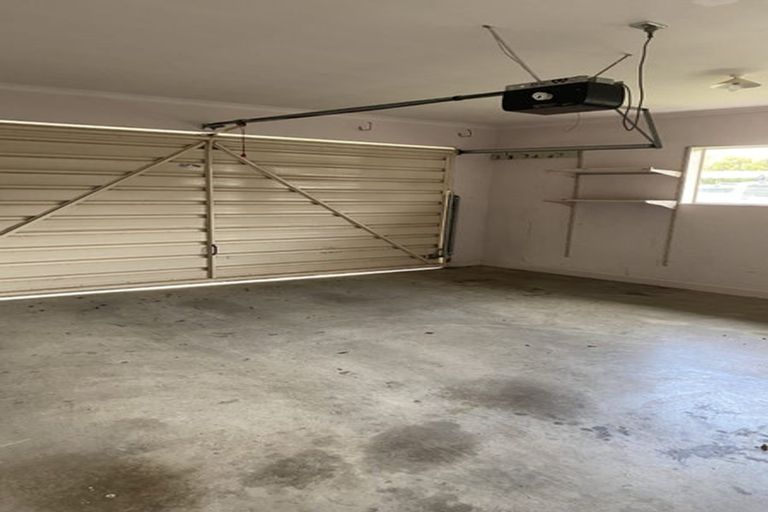 Photo of property in 8 Rogers Place, Fairview Downs, Hamilton, 3214