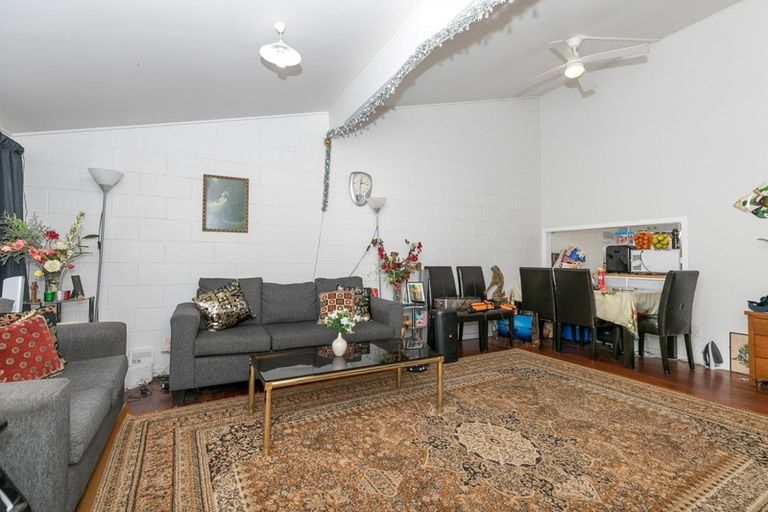 Photo of property in 2/8 Te Aroha Street, Hamilton East, Hamilton, 3216