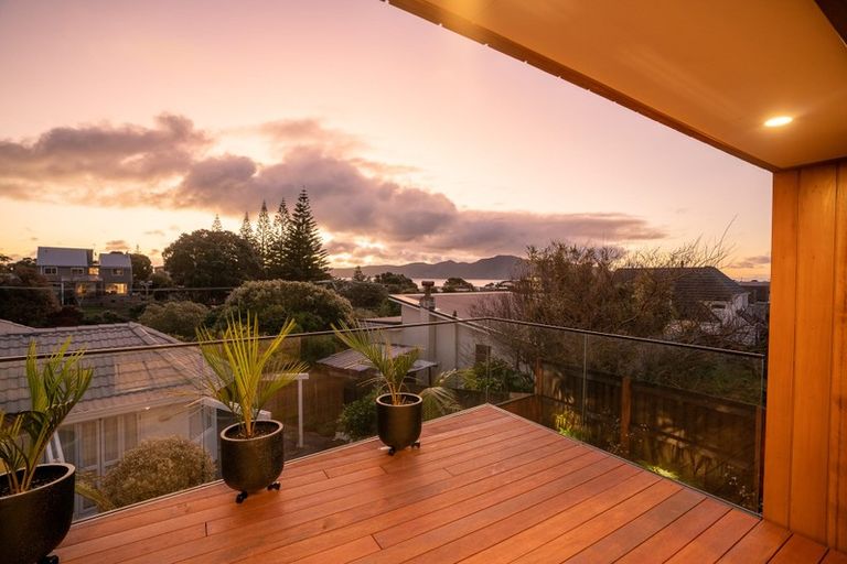 Photo of property in 129a Matatua Road, Raumati Beach, Paraparaumu, 5032