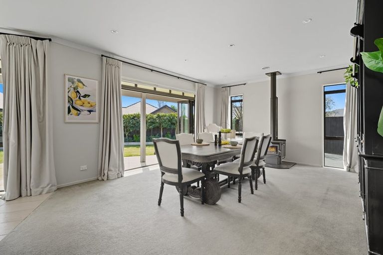 Photo of property in 9 Sycamore Close, Rangiora, 7400