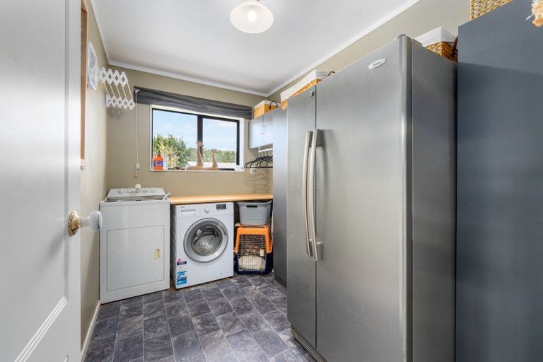 Photo of property in 521 Hickford Road, Foxton, 4891