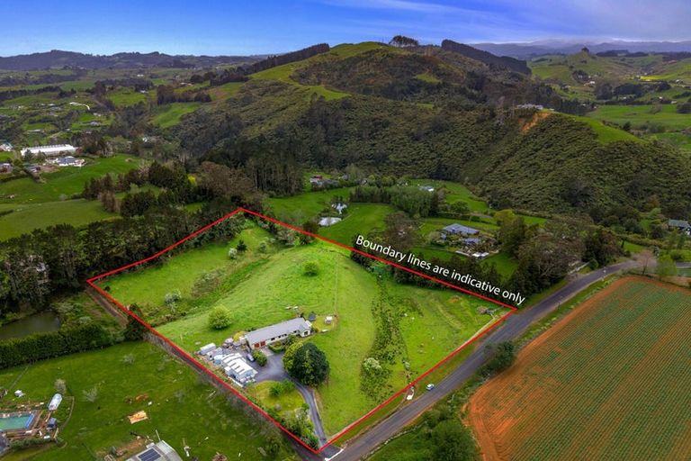 Photo of property in 90 Fahey Road, Bombay, 2675