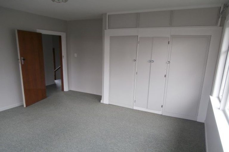 Photo of property in 2 Highgate Avenue, Merivale, Christchurch, 8014