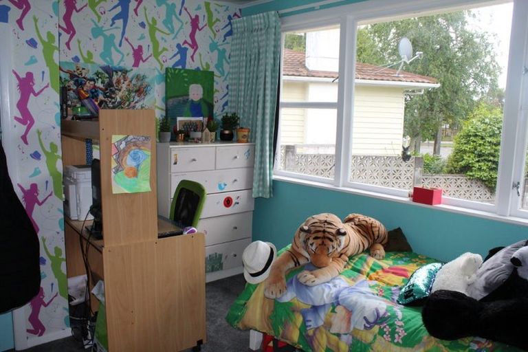 Photo of property in 18 Slacks Road, Awapuni, Palmerston North, 4412