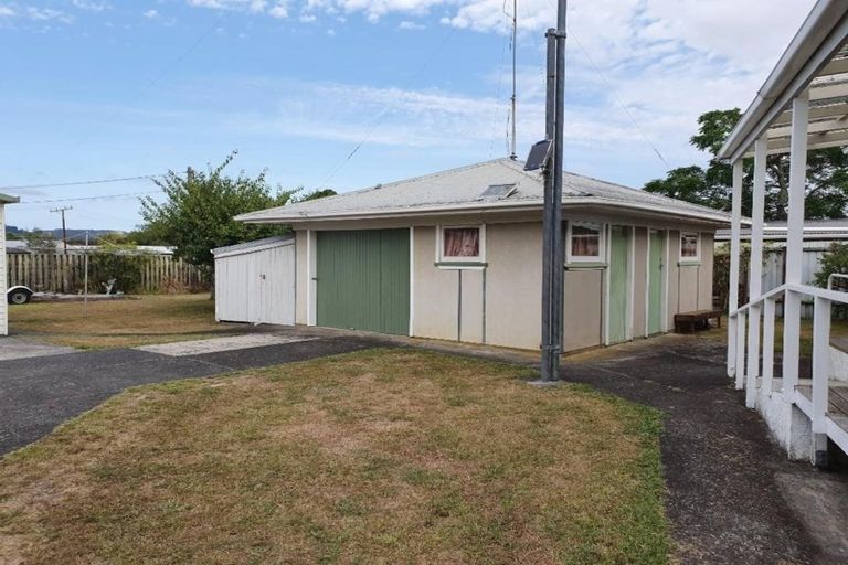 Photo of property in 510 Great South Road, Rosehill, Papakura, 2113