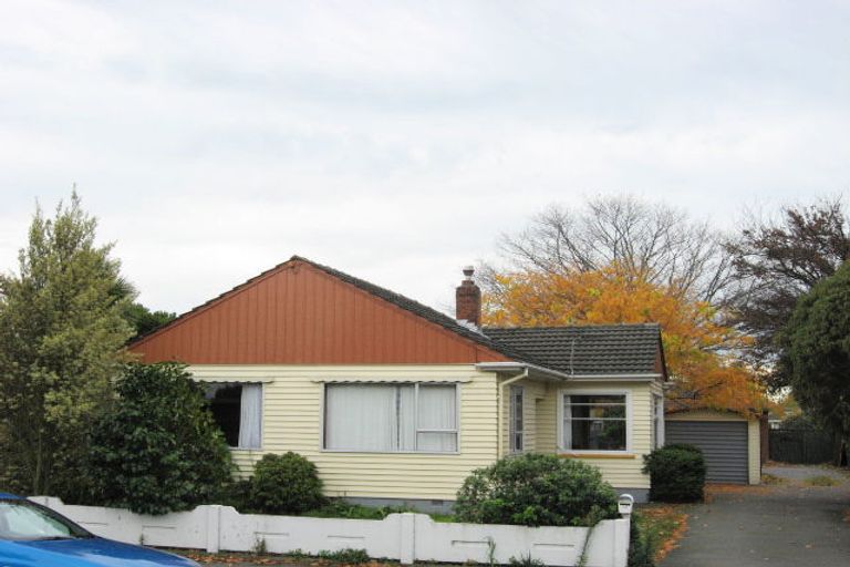 Photo of property in 138 Yaldhurst Road, Sockburn, Christchurch, 8042