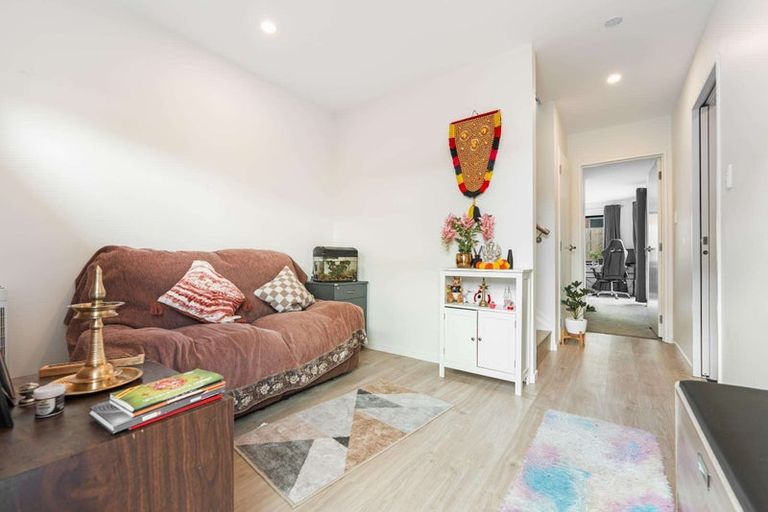 Photo of property in 9c Matuhi Rise, Henderson, Auckland, 0612