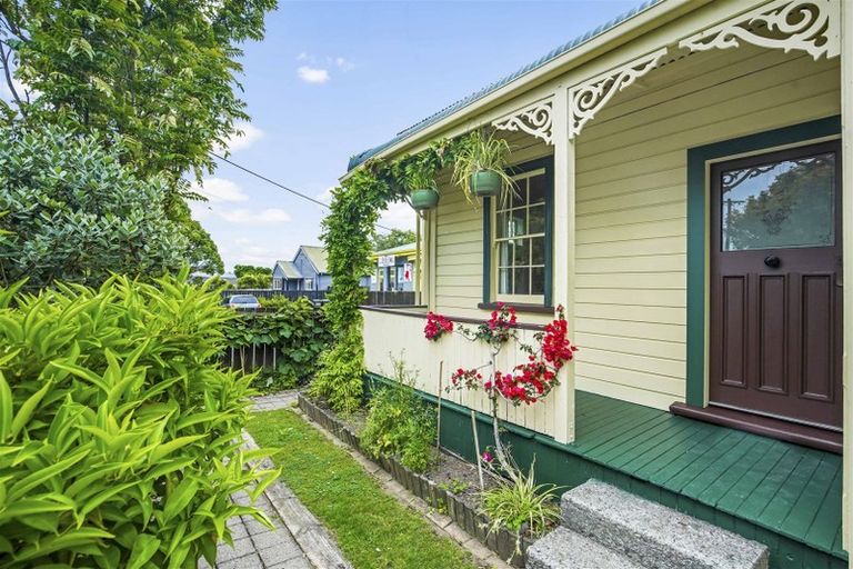 Photo of property in 10 Claude Street, Fairfield, Hamilton, 3214