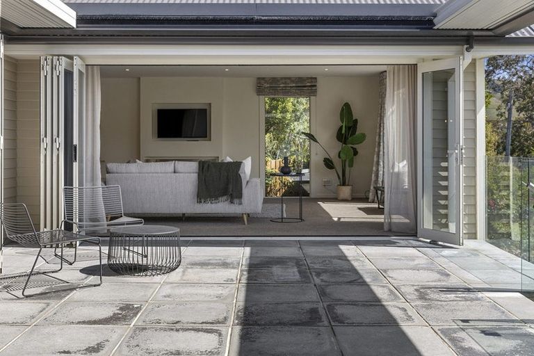 Photo of property in 89 Panorama Road, Clifton, Christchurch, 8081