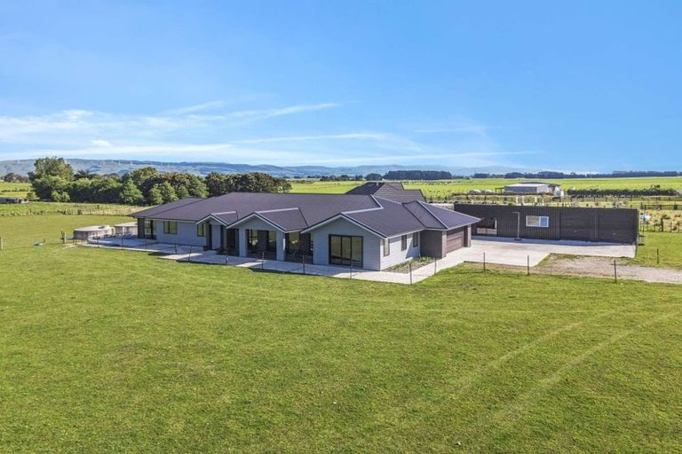 Photo of property in 21 Meavy Lane, Ashhurst, Palmerston North, 4470