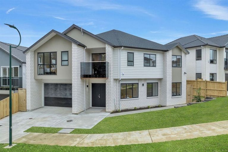 Photo of property in 26 Koromeke Street, Flat Bush, Auckland, 2019