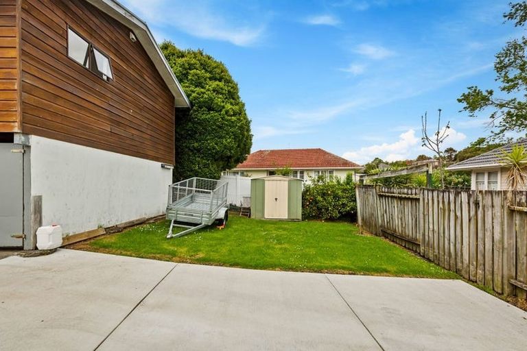 Photo of property in 1/80 Kervil Avenue, Te Atatu Peninsula, Auckland, 0610