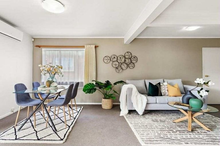 Photo of property in 11a Central Park Drive, Te Atatu South, Auckland, 0610