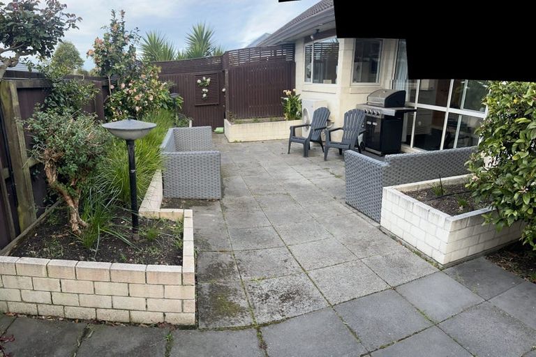 Photo of property in 1/178 Gayhurst Road, Dallington, Christchurch, 8061