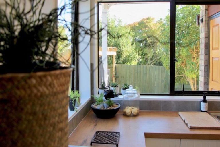 Photo of property in 128 Newcastle Road, Dinsdale, Hamilton, 3204