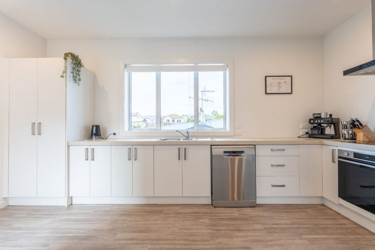 Photo of property in 12 Livingstone Street, West End, Timaru, 7910