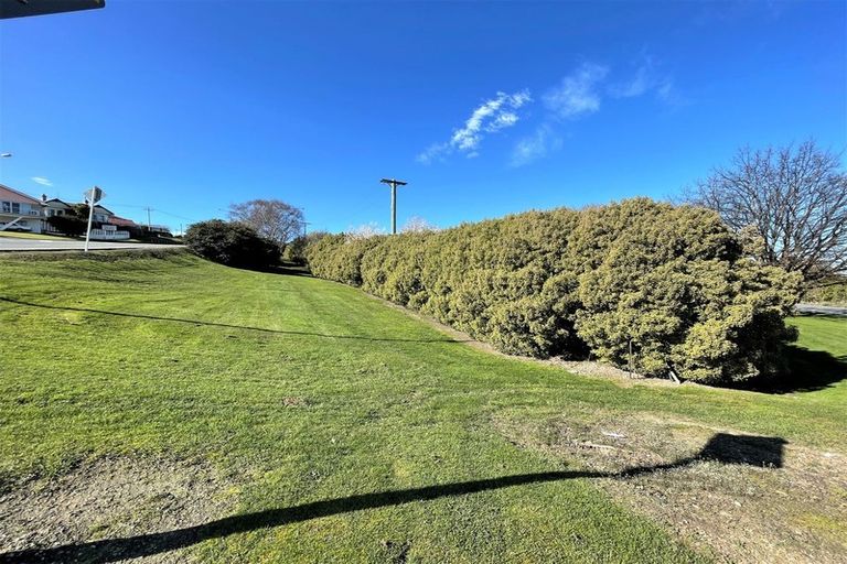 Photo of property in 1 Hasborough Place, Balclutha, 9230